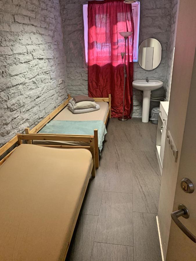 Sueda Hostel Tallinn Buitenkant foto
