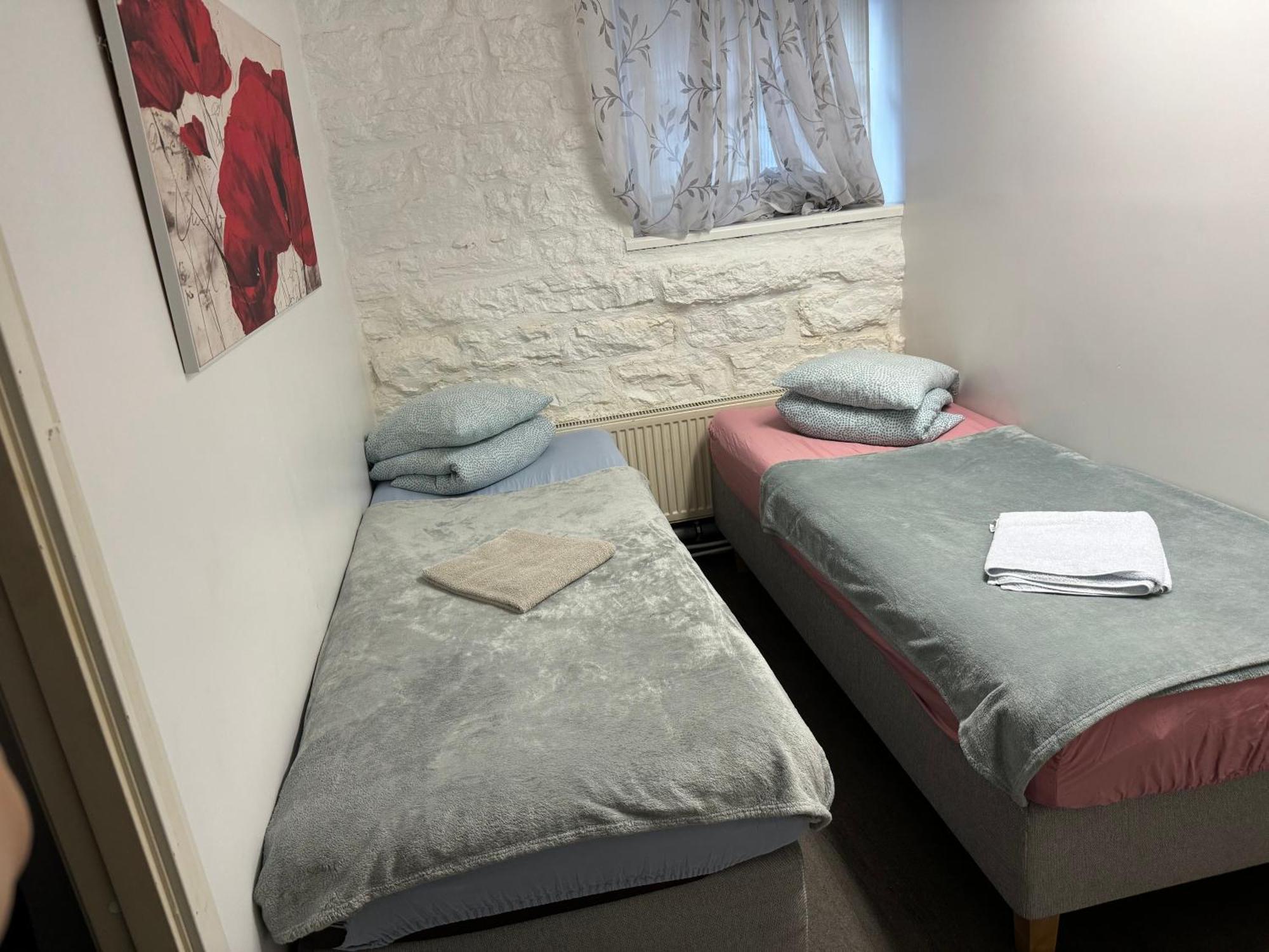 Sueda Hostel Tallinn Buitenkant foto