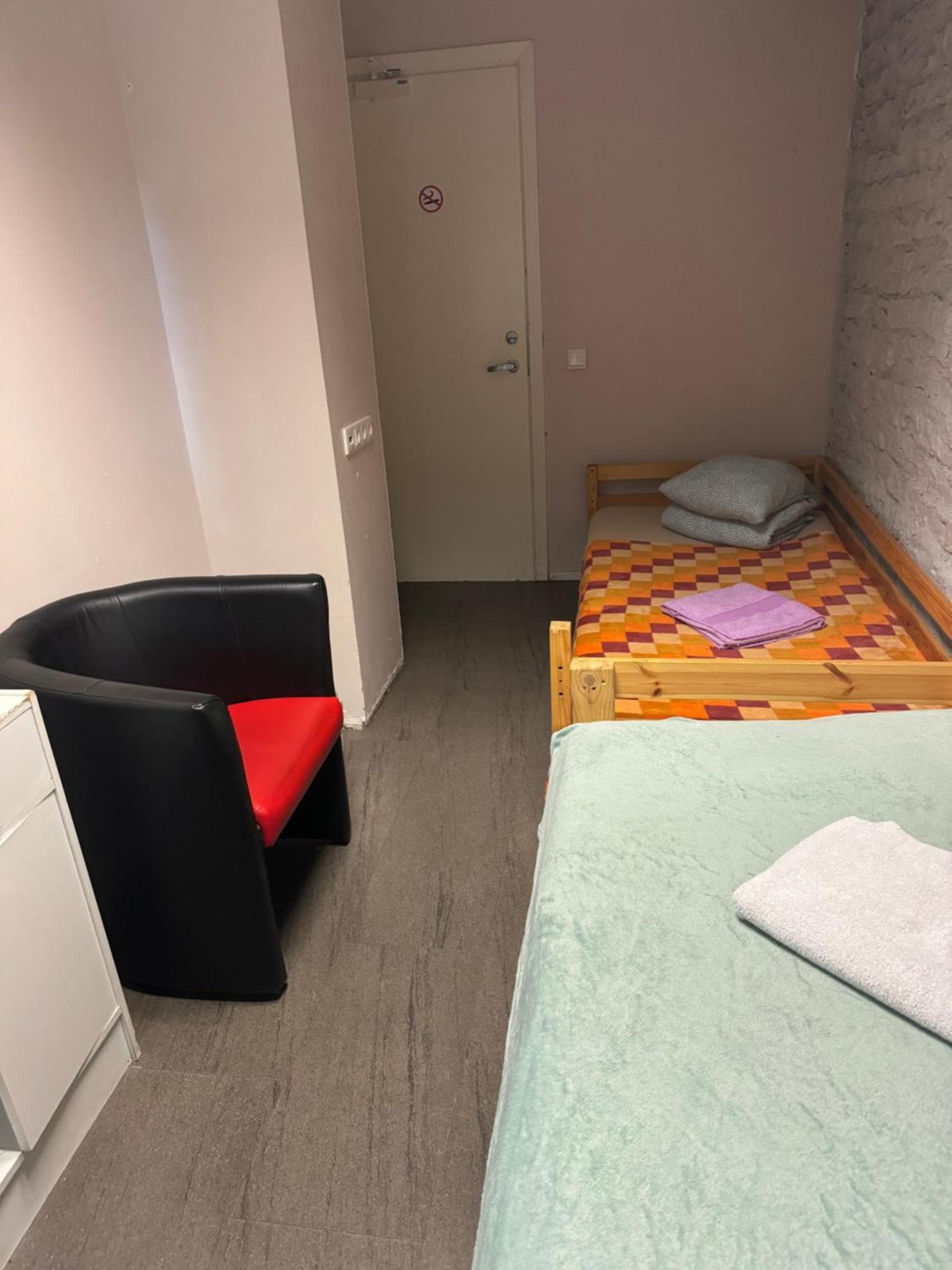 Sueda Hostel Tallinn Buitenkant foto