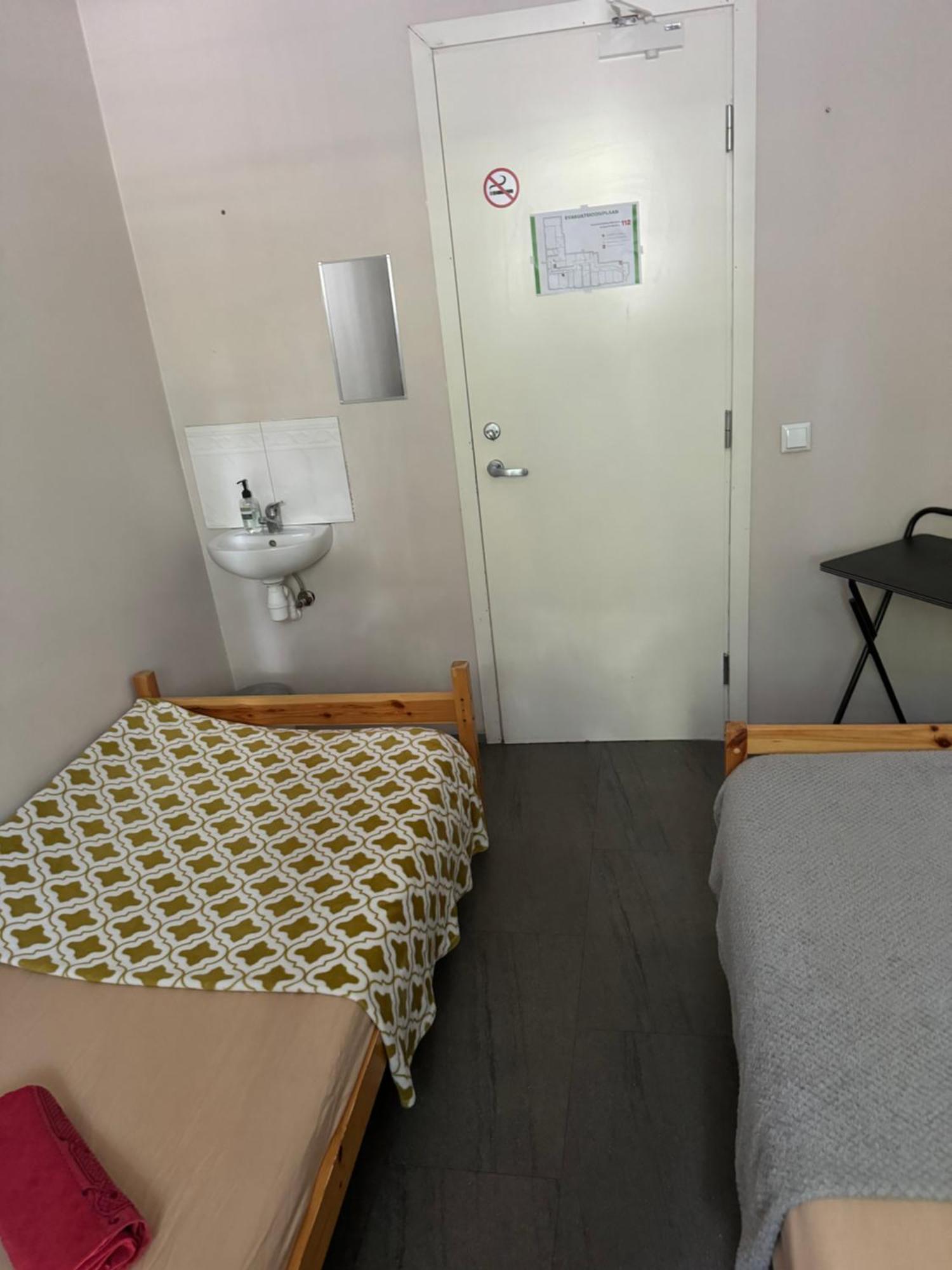 Sueda Hostel Tallinn Buitenkant foto